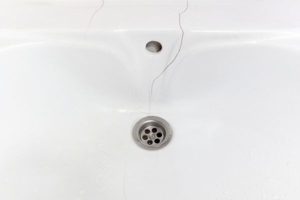 Sink Crack Sealing in Lima