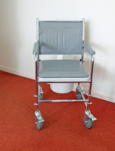 Commode Replacement in Lima